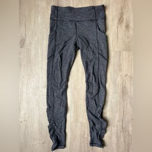 Lululemon leggings. Size 6. Black and grey ribbed material. With pockets!